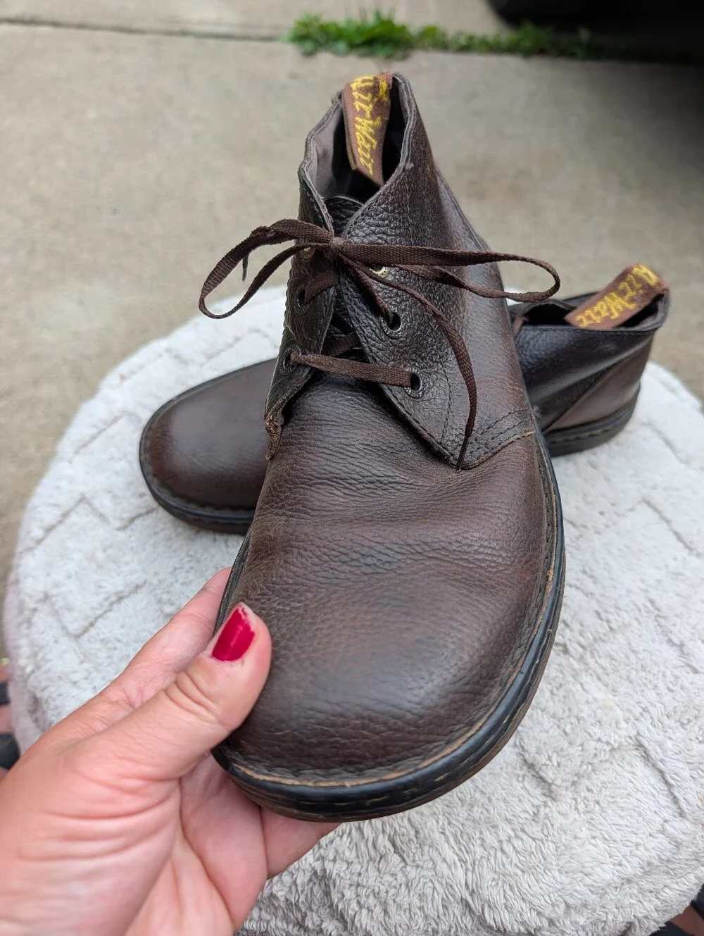 Men's Lace Up Brown Leather Dr. Marten's Boots Size 11